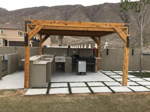 El Paso and California Kitchen