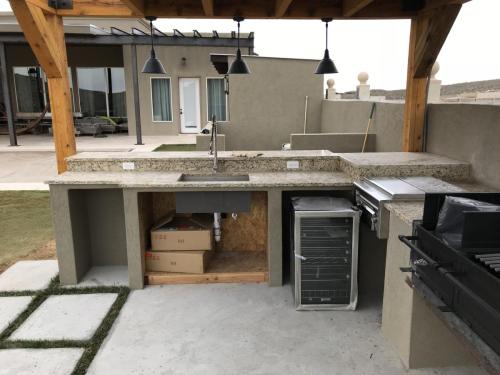 El Paso and California Kitchen