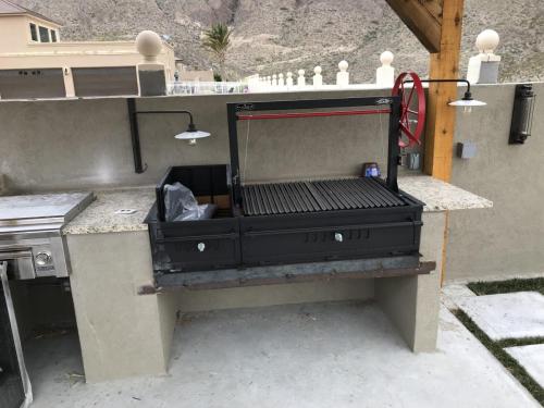 El Paso and California Kitchen